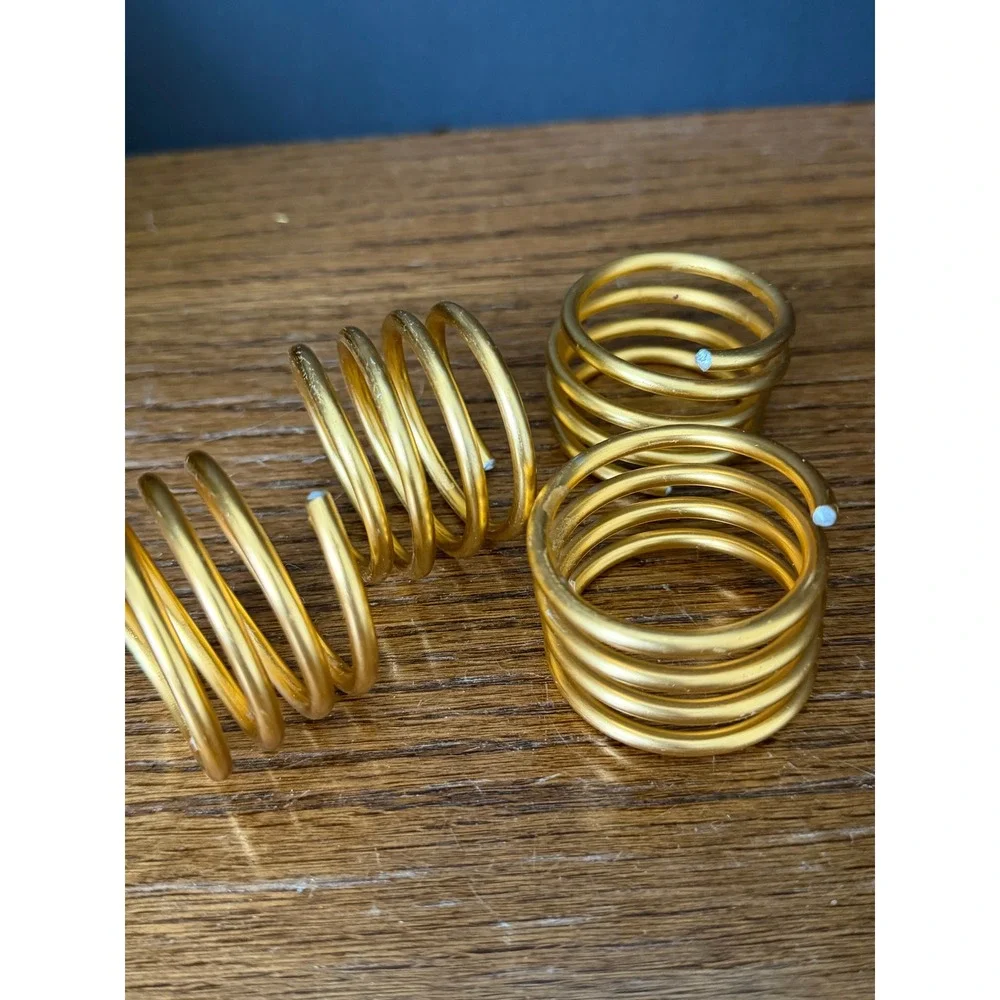 Vintage Gold Spiral Napkin Rings Set‎ of 4 Metal Coil Mid Century Table Decor